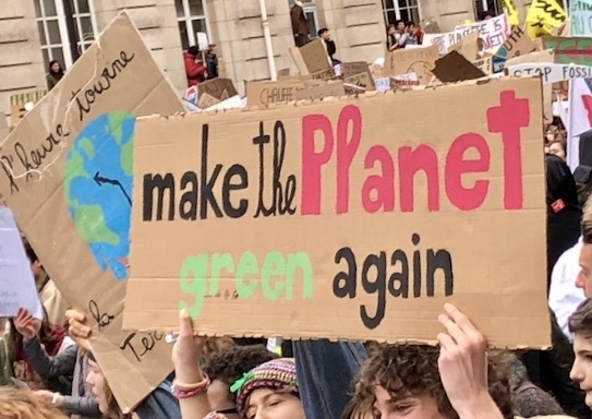 Justice climatique : Le Tribunal administratif de Paris reconnait la carence de l’Etat